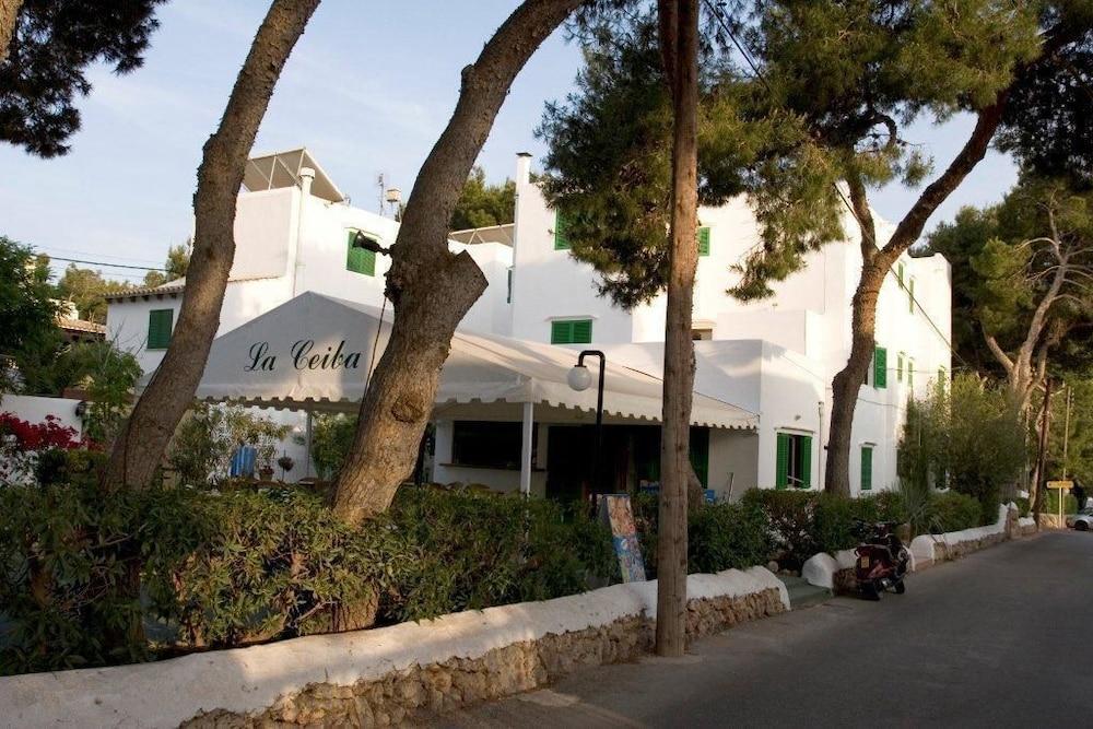 Hostal La Ceiba Cala d'Or  Exterior photo